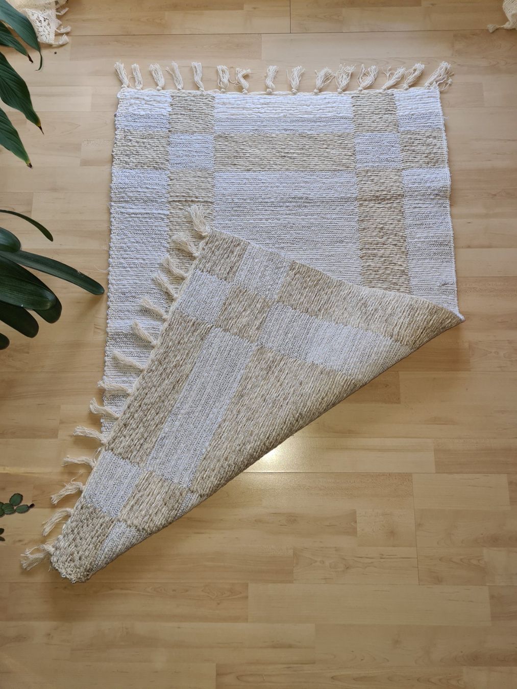 Tappeti: Teppich, Bettvorleger, 70x130 cm 2-seitig – Nuovo e nell'imballaggio originale da Bremgarten AG venduto da Deseodec 3
