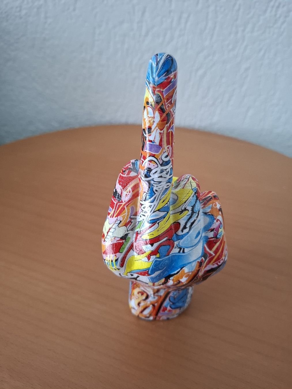 Statuette: Figur Finger Skulptur – Nuovo e nell'imballaggio originale da Münchenbuchsee venduto da Cori1968 2