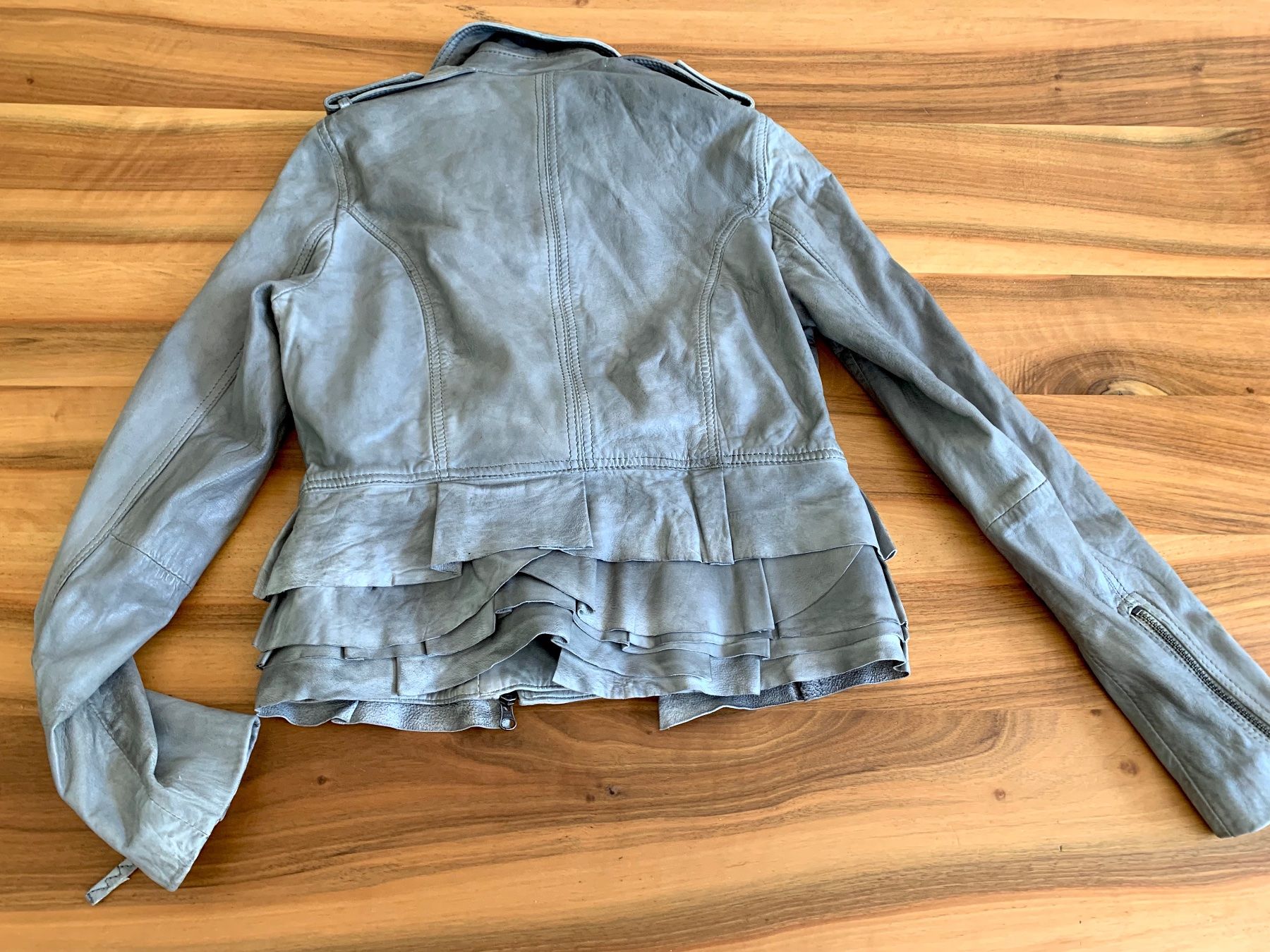 Giacche: Exclusive Lederjacke von SET Gr. 38 – Usato da Meiringen venduto da Sheyene 4
