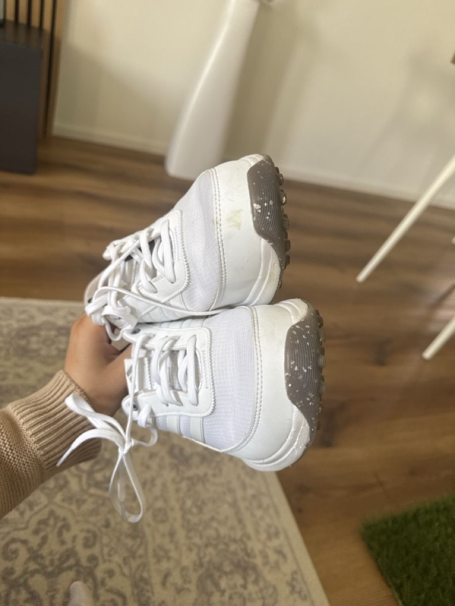 Adidas Scarpe da uomo: Golf Schuhe 39 – Usato da Jona venduto da adi_bennz7 4