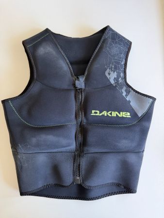 Dakine impact vest size M