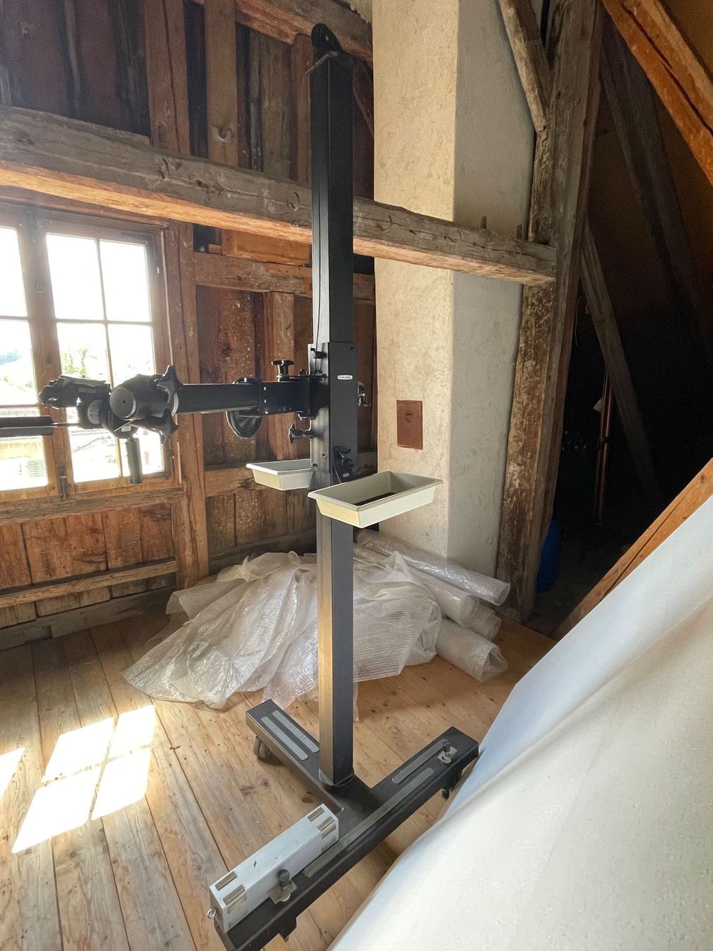 Treppiedi & Teste: Plaubel Studiostativ – Usato da Beromünster venduto da ciaoceppes