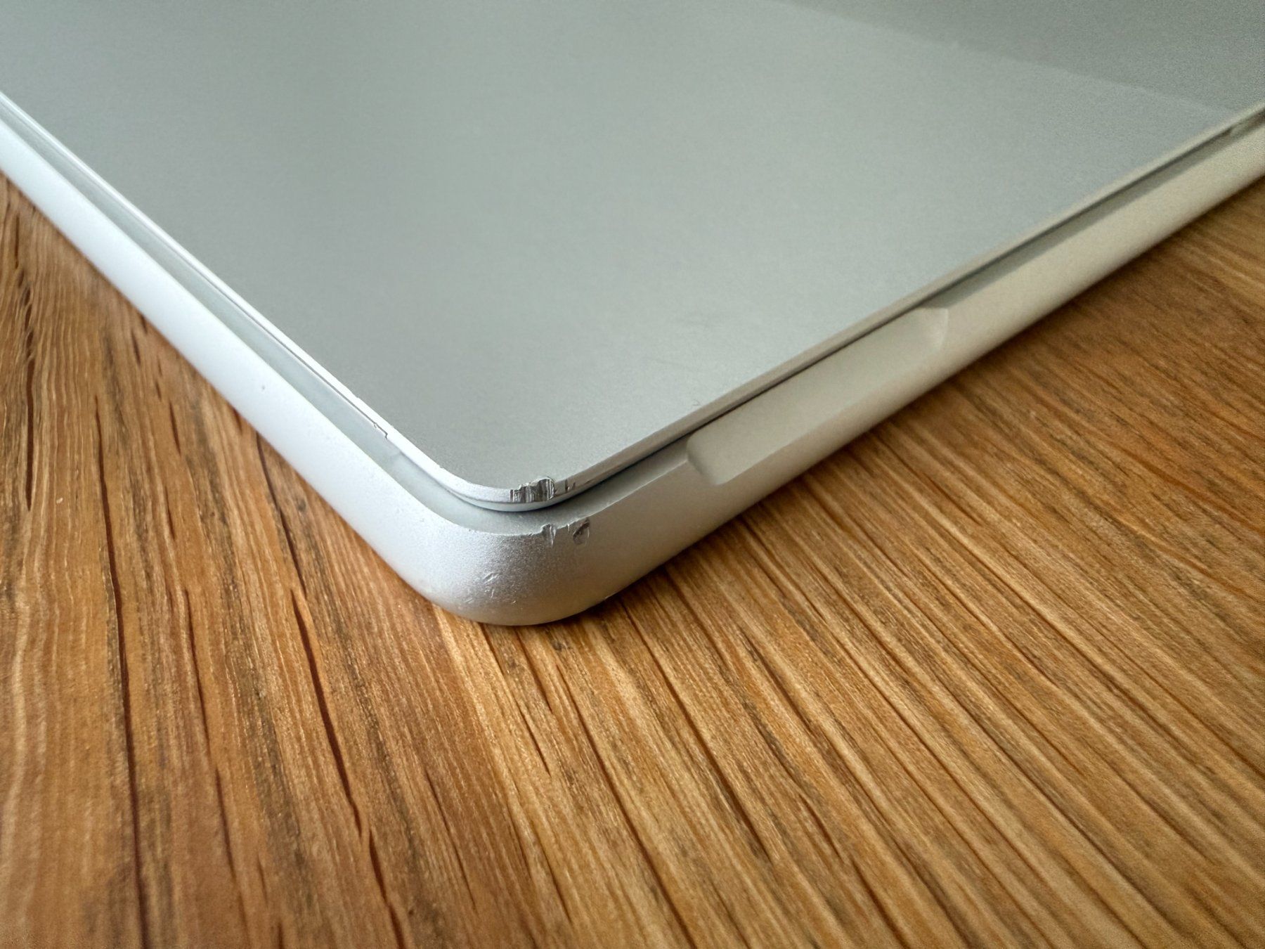 Microsoft Tablet PC: Surface Pro 8, Akku defekt – Difettoso da Hilterfingen venduto da Kuse7 4