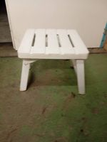 Solider Hocker/ Beistelltisch klappbar