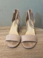 Rose beige block heel sandals for summer evenings!