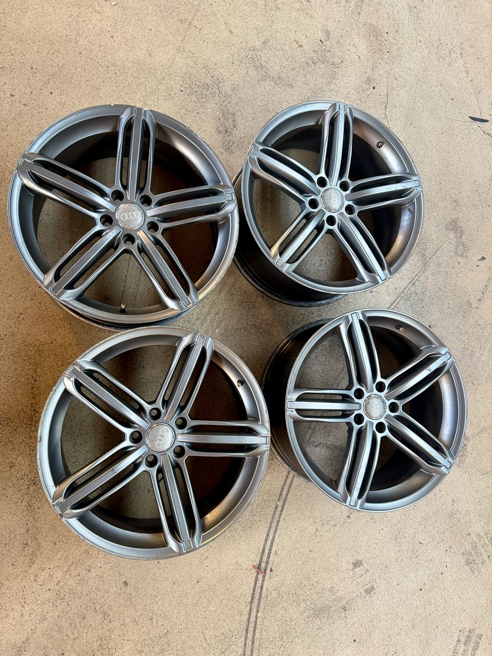 Audi Cerchioni: Audi A3 / S3 Felgen – Usato da Gretzenbach venduto da GarageMeilenweit