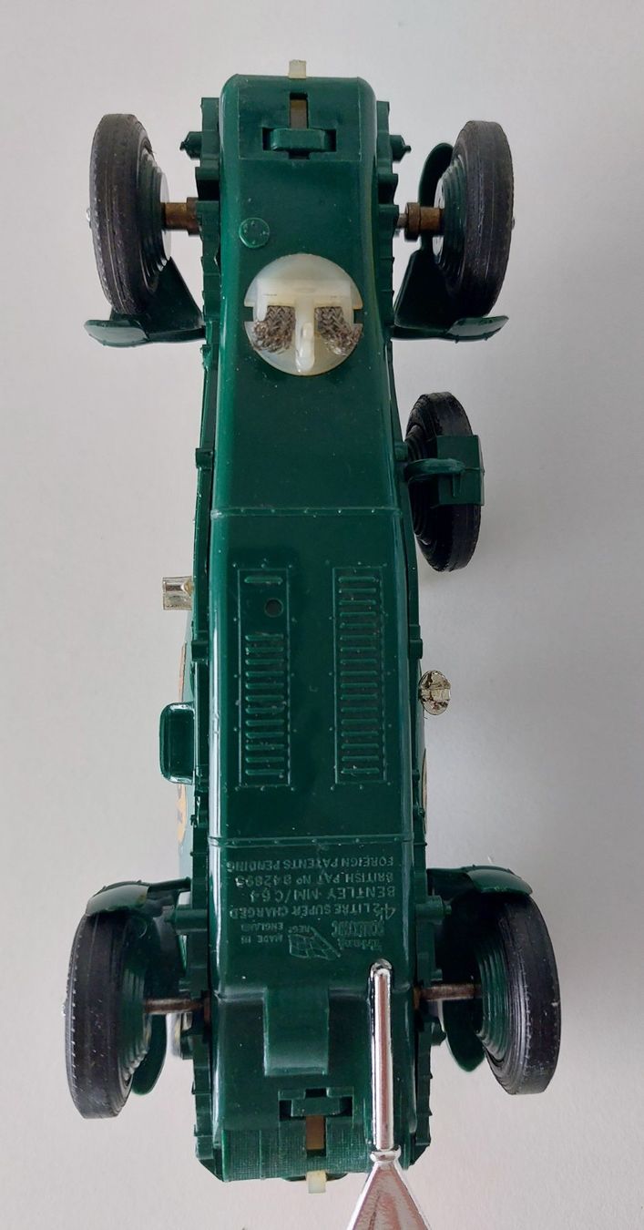 Märklin Piste: SCALEXTRIC C64 Bentley Slotcar – Usato da Schenkon venduto da Elbarto007 6