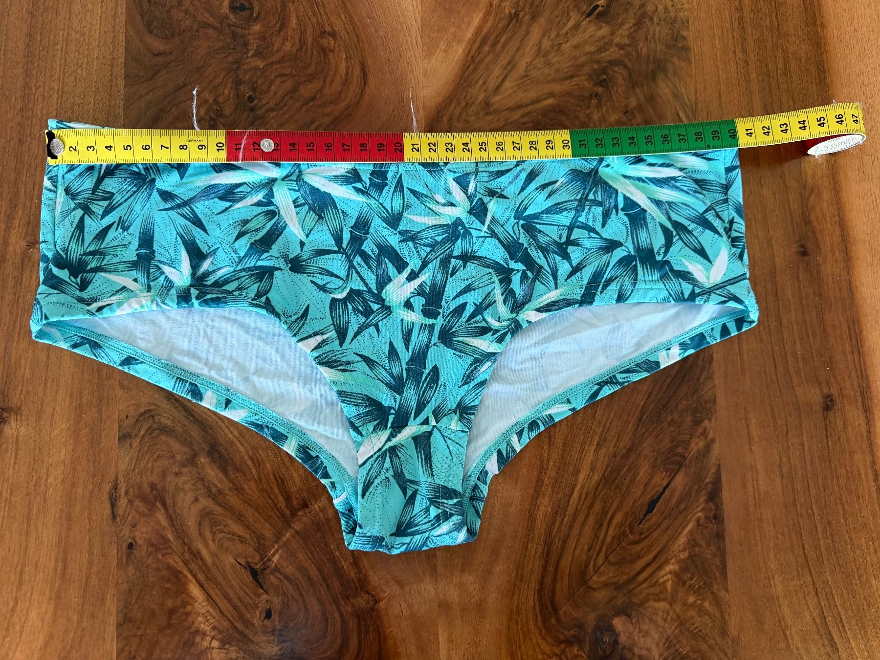 Esprit Costumi da bagno & Bikini: Bikini, Esprit, Oberteil Grösse 38B, Hose Grösse 40 – Usato da Haslen AI venduto da s176 5