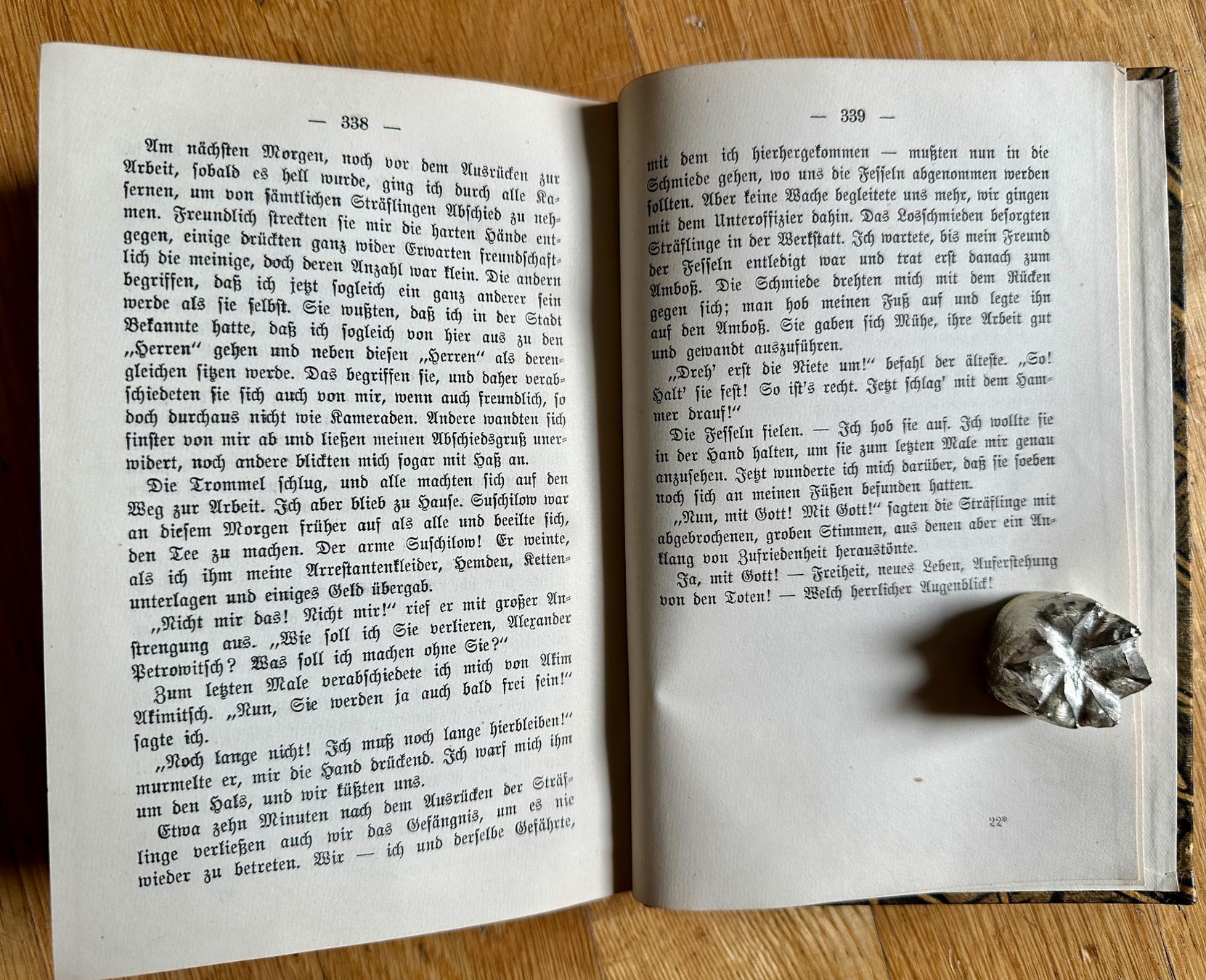 Libri: F. M. Dostojewski: Aus einem Totenhaus. – Usato da Zürich venduto da allp 8