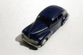DINKY TOYS Peugeot 203, schönes, orignales Modell, schwarz