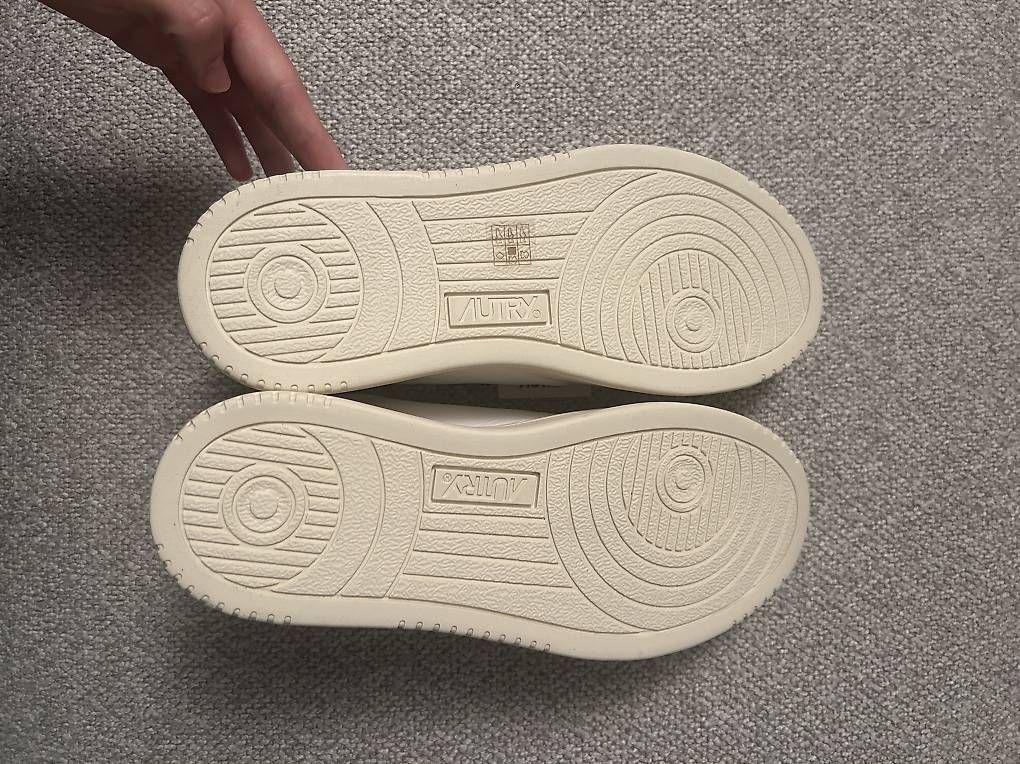 Scarpe da donna: Scarpa Autry da Donna  – Usato da Gentilino venduto da ver_n6bc 4