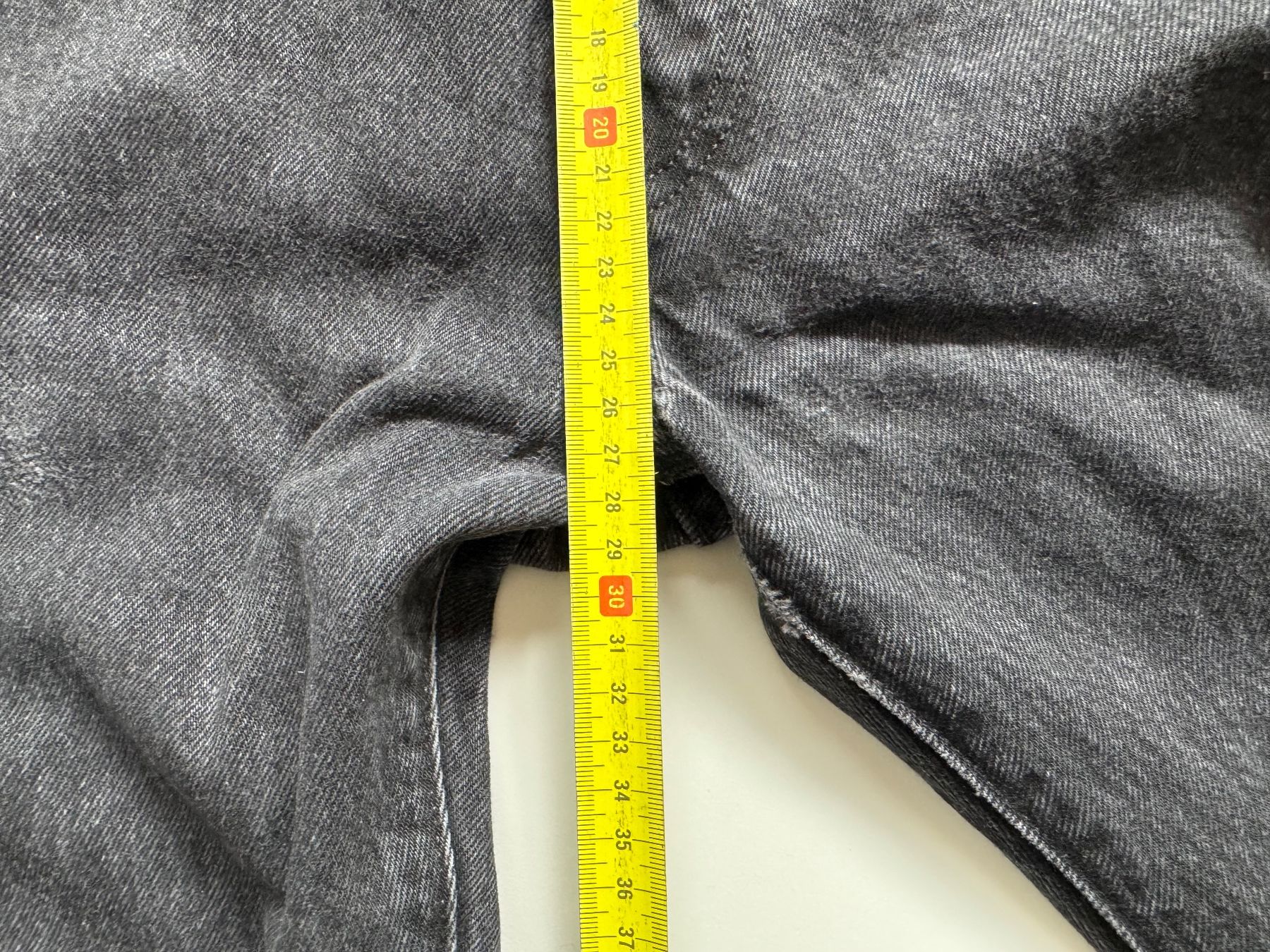 Levi's Jeans: Levis 501 denim W34 L32 – Usato da Neuchâtel venduto da _Easy_to_Find_ 4