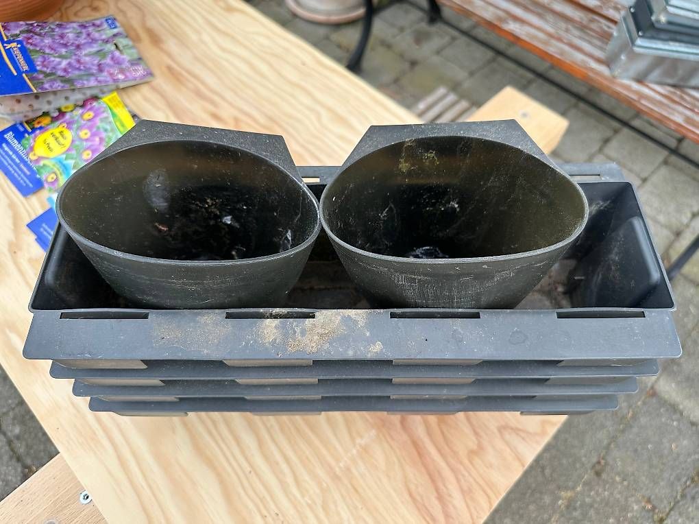 Vasi per fiori: Pflanzkasten, Plastik – Usato da Pfungen venduto da Astaroth4 2