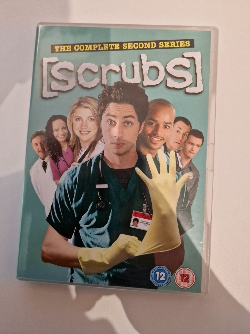 Tutti i DVDs: Scrubs - Die komplette 2. Staffel (DVD) – Usato da Buchrain venduto da Sssschaller