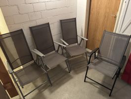 4 Klappstühle Campingstühle grau klappbar gebraucht