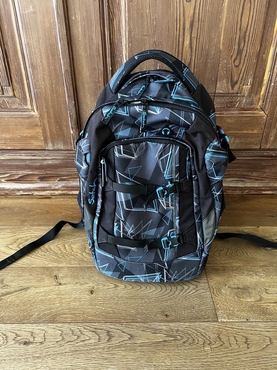Satch Borse & Zaini: Satch Schulrucksack blau-schwarz – Usato da Münchenbuchsee venduto da PuR04