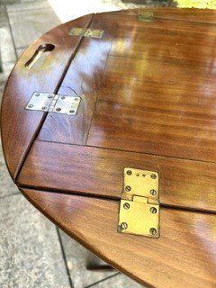 Tavoli: gRoSSeR edLeR  ButLeRs TrAy – Usato da Winkel venduto da zeho 7