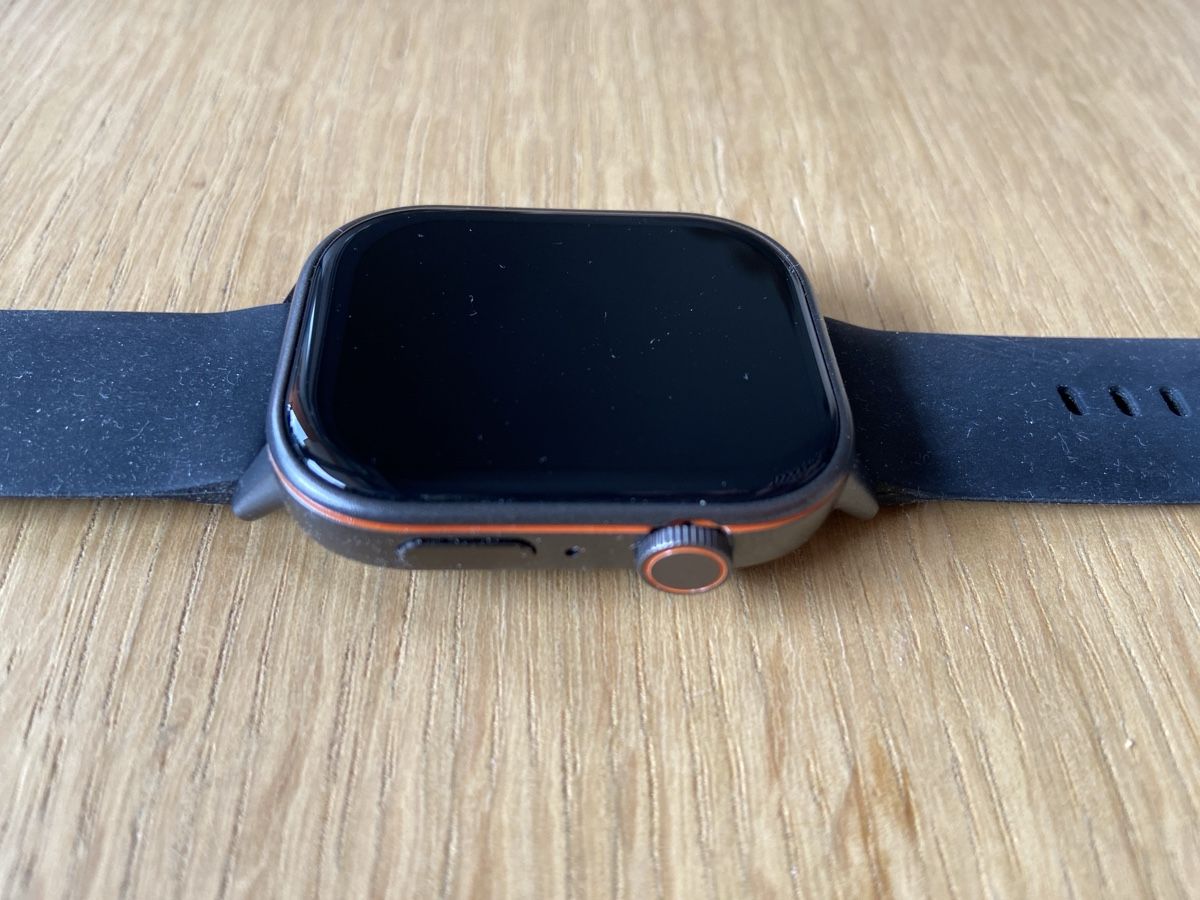 Smartwatch: Montre connectée noire neuve – Nuovo (secondo la descrizione) da Cortaillod venduto da Ava1725 1
