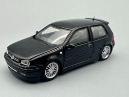 Volkswagen Golf GTI Mk4 Limited Edition 1:64 schwarz neu OVP