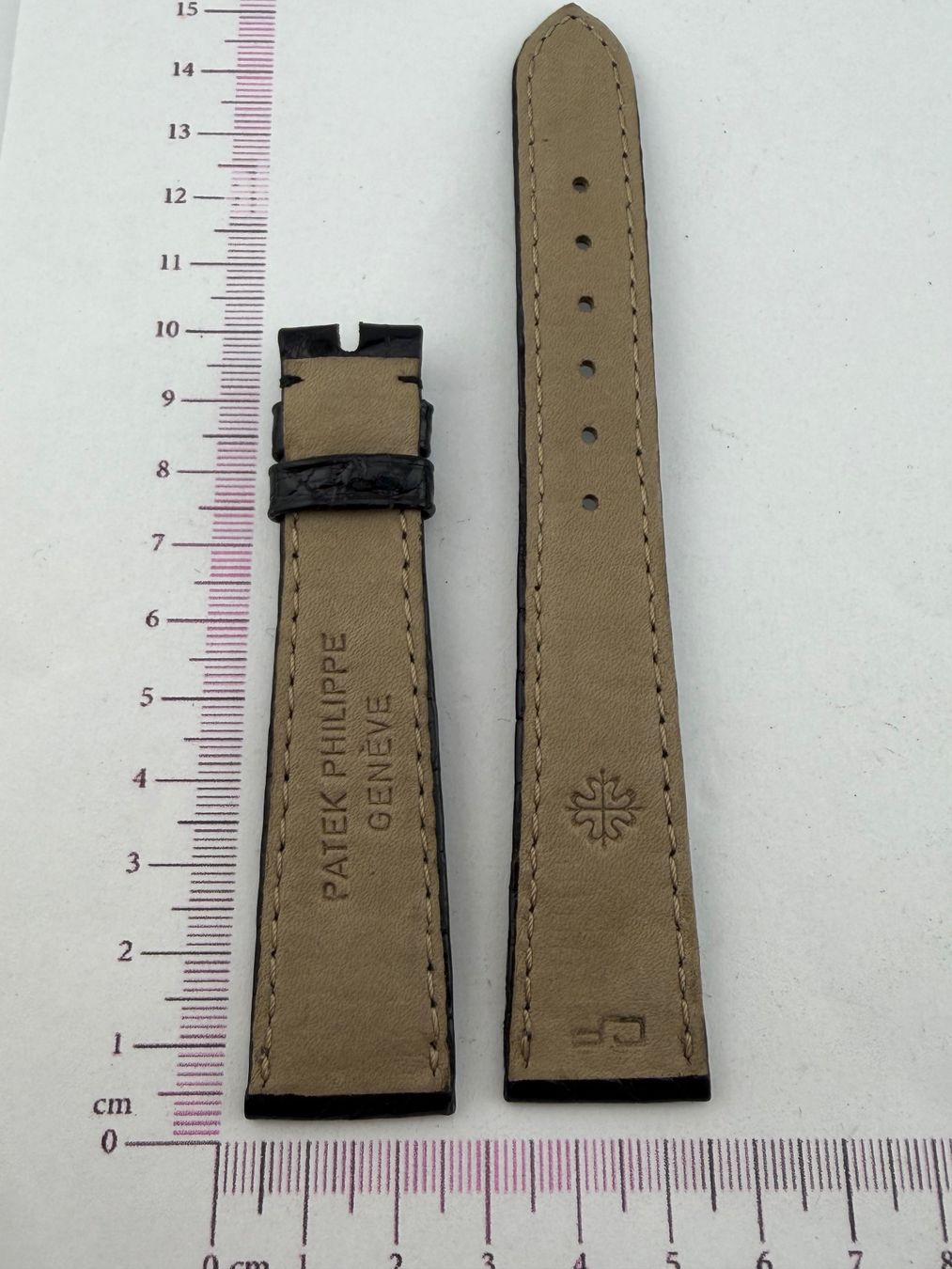 Patek Philippe Orologi: 1 bracelet en cuir PATEK PHILIPPE 18cm – Usato da Biel/Bienne venduto da MrP_WatchesBiel 1