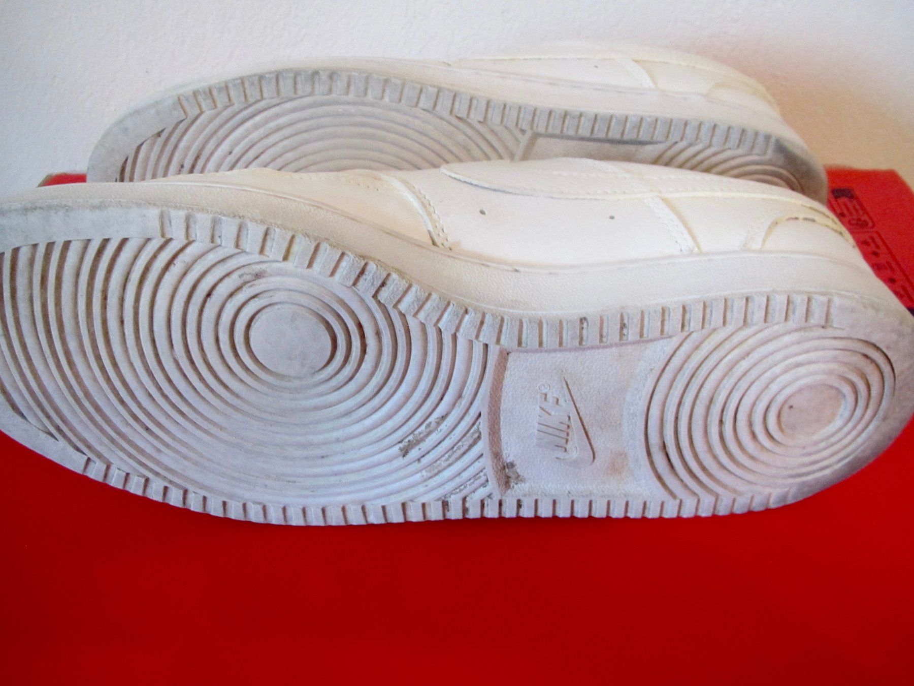Nike Scarpe da uomo: SNEAKER NIKE 42. N ' 11 – Usato da Murten venduto da Selliot 3
