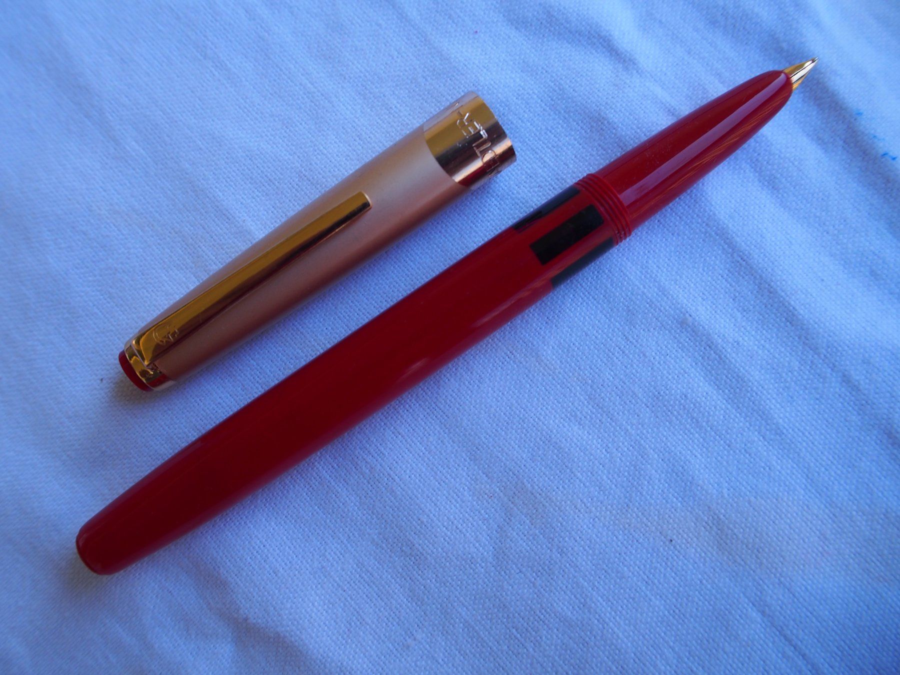 Stifte & Marker: STEADLER, splendide stylo plume. 1970 – Gebraucht aus Meyrin von SRkaem