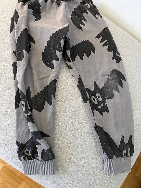 Lotti & Set di vestiti: Set H&M Gr. 110 – Usato da Küsnacht ZH venduto da Leen 2