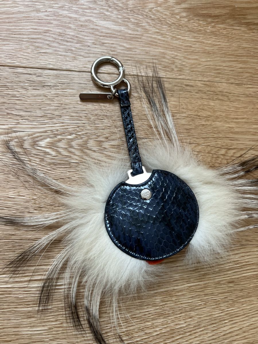 Fendi Portachiavi: FENDI Charm/Porte-clés rare Neuf! – Nuovo e nell'imballaggio originale da Lutry venduto da roxypoxy 2