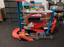 Circuit hot wheels