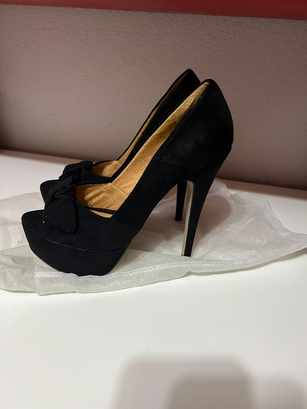 Damenschuhe: Elegante Damen Pumps – Gebraucht aus Lupfig von Pluribus 1