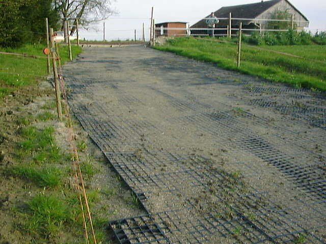 Rivestimenti per pavimenti: Bodengitter Farm Grid kein Ecoraster – Nuovo e nell'imballaggio originale da Wilchingen venduto da farmer6599 2