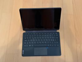 Lenovo Tablet inkl. Stift und Case
