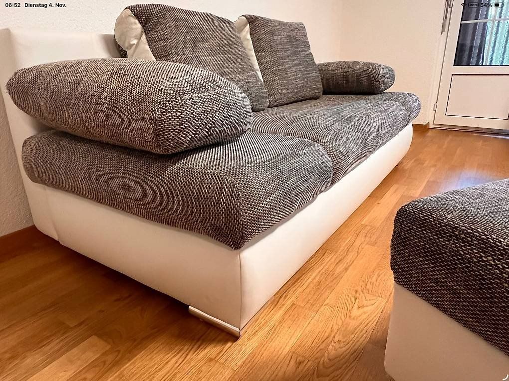 Divani: Sofa und Hocker mit Bettfunktion und Stauraum – Usato da Mettlen venduto da DesmoVale 1