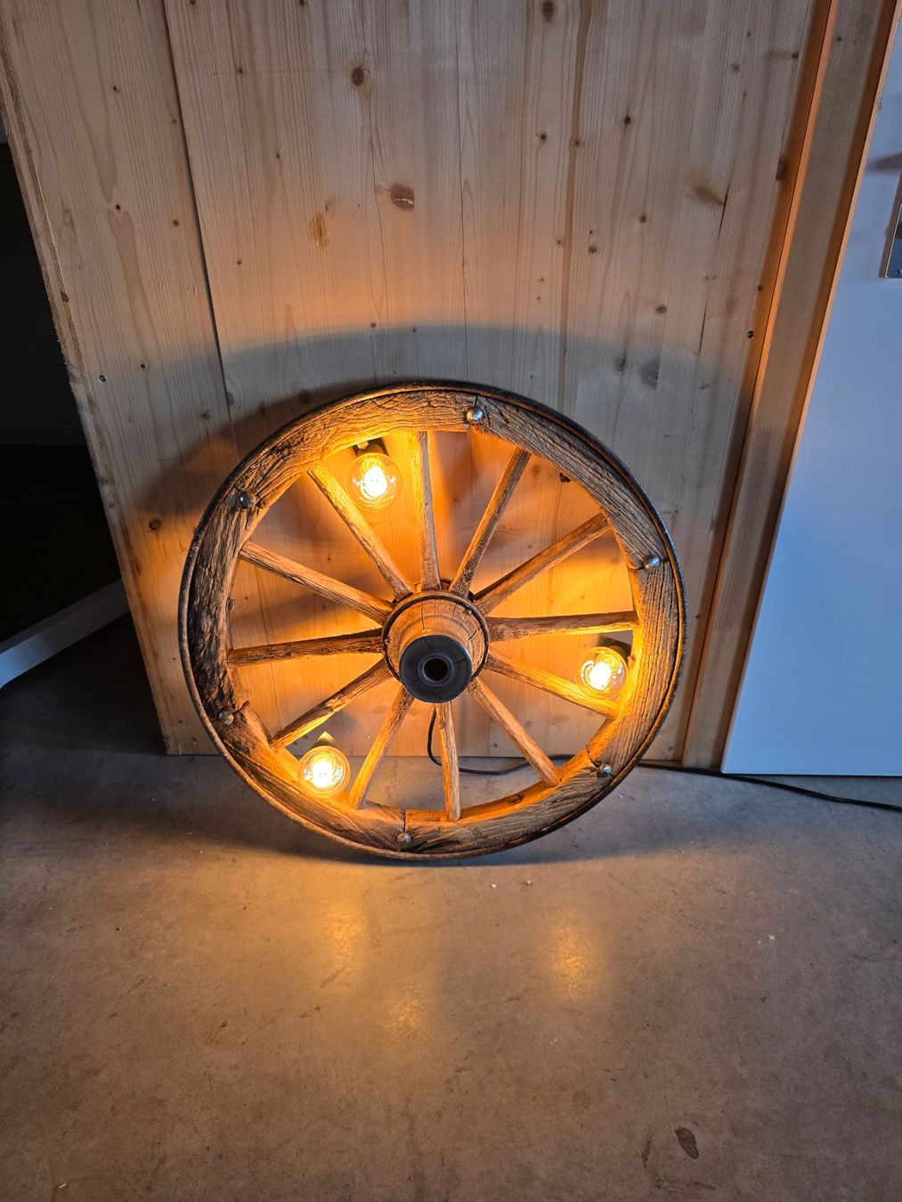 Lampade: Wagenrad, Lampe – Usato da Sempach venduto da Fab0000 2
