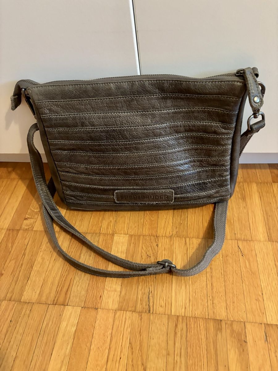 FredsBruder Borse da donna: Handtasche von FredsBruder – Usato da St. Gallen venduto da han_7nq6