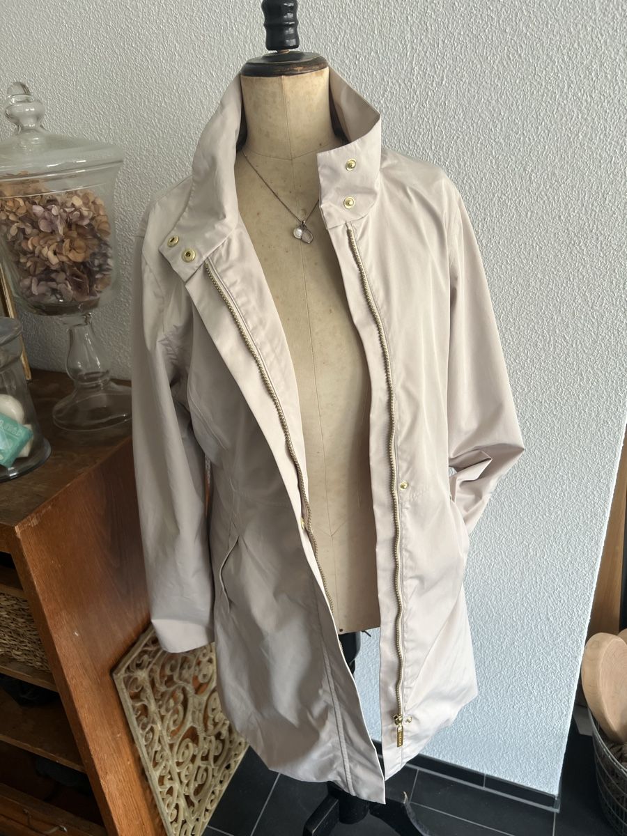 Manteaux: Part two Trenchcoat – Neuf (Voir description) à Inwil par 27sonnenschein