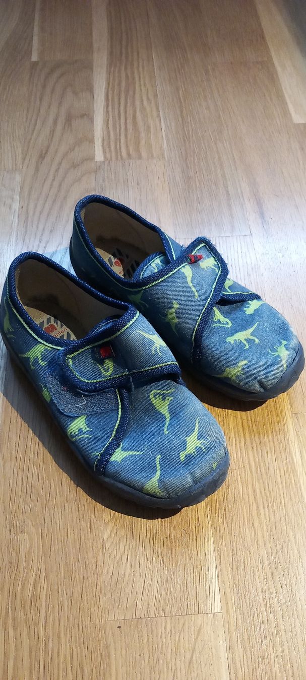 Elefanten Schuhe für Jungen: Finkli Elefanten Grösse 27 – Gebraucht aus Oberburg von liawit