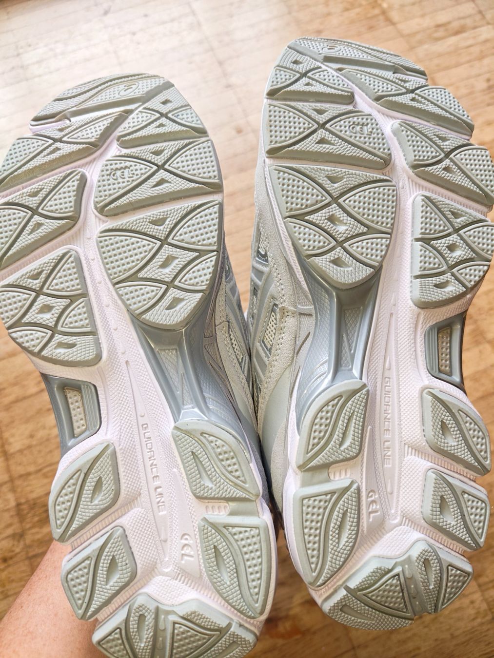 Asics Scarpe da uomo: Asics Gel Grau Gr. 43 – Nuovo e nell'imballaggio originale da Luzern venduto da Silelam 1
