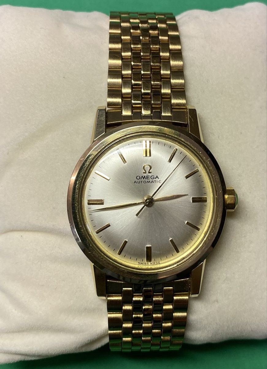 Omega Montres: Omega Bumper Automatic Vergoldete – D'occasion à Zürich par H.B.26