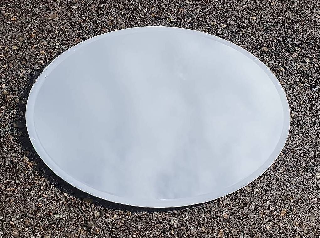 Spiegel: Spiegel- Oval mit Facettenschliff – Gebraucht aus Winterthur von the_kwc5