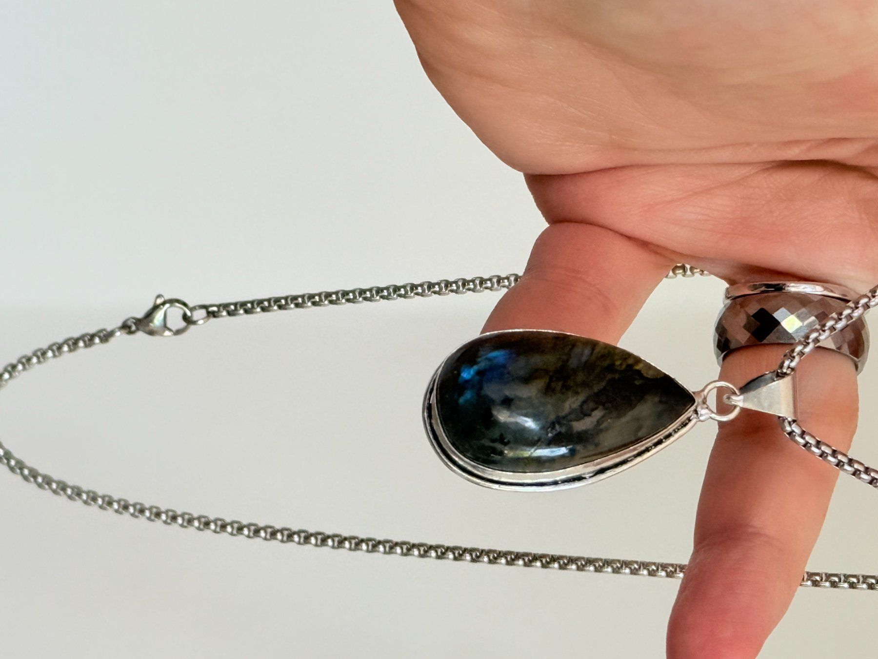 Catenine: Magnifique collier avec labradorite – Nuovo e nell'imballaggio originale da Genève venduto da AWWA 3