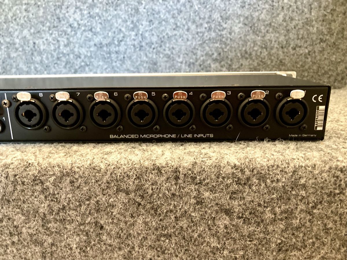 Musikinstrumente: RME Octamic Preamp – Gebraucht aus Glattfelden von Pedals 8