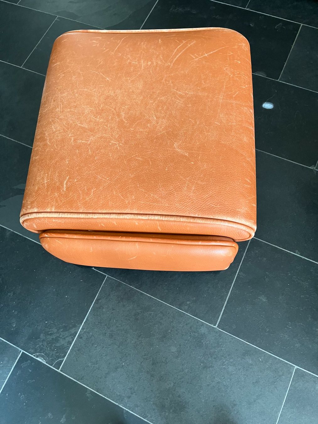 De Sede Sessel: De Sede Ledersessel mit Hocker – Gebraucht aus Holderbank SO von GeorgeU 2