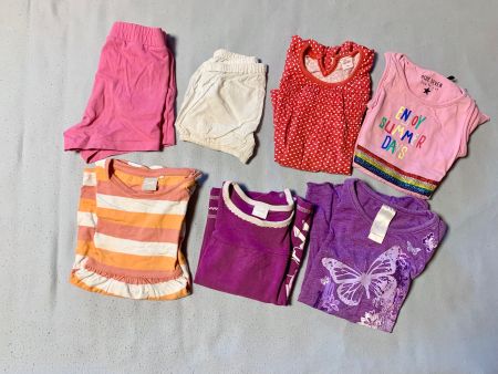 Süsses Kleiderpaket Oberteile Kleidchen Gr 86 92 ua Sfera