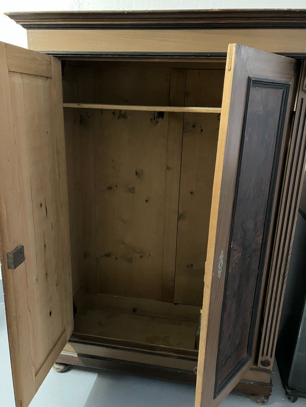 Schränke: Schrank – Gebraucht aus Dottikon von wanderlaedeli 2