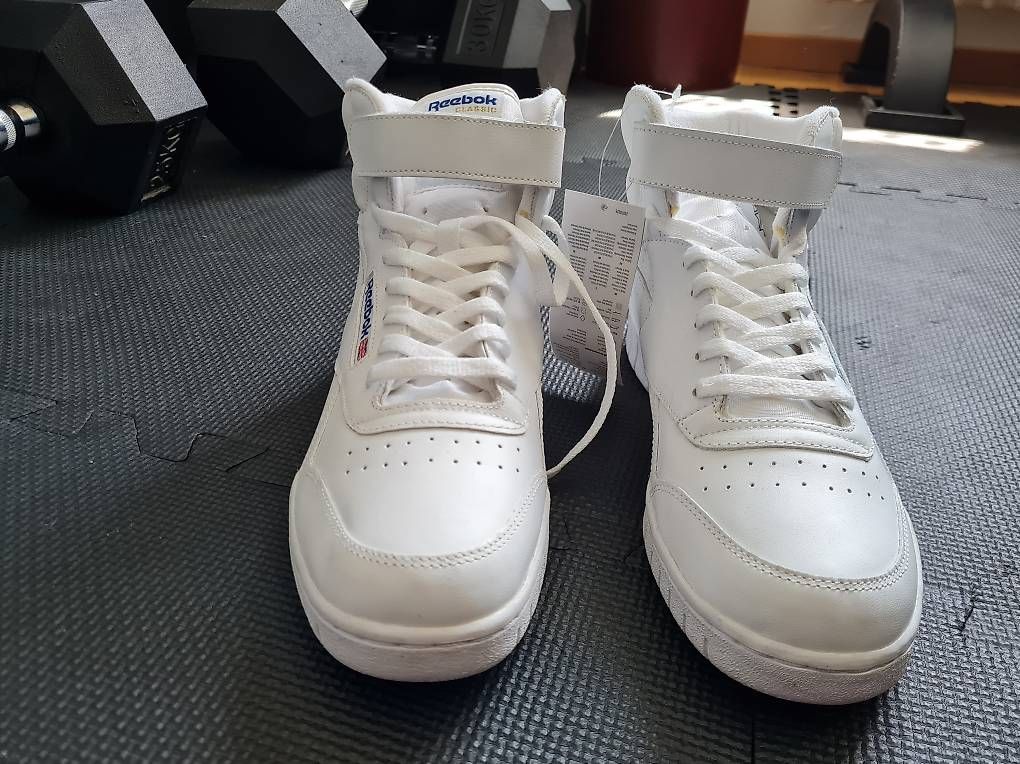 Scarpe da uomo: NEU Reebok Schuhe mit Etikette – Usato da Luzern venduto da SapientiaAeterna 1