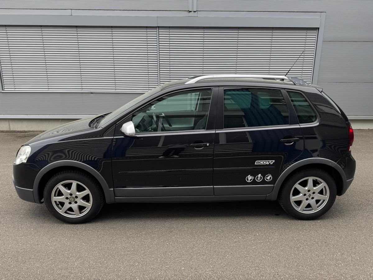 VW Autos: VW Cross Polo 1.6 – D'occasion à Rheineck par AmannJ 2