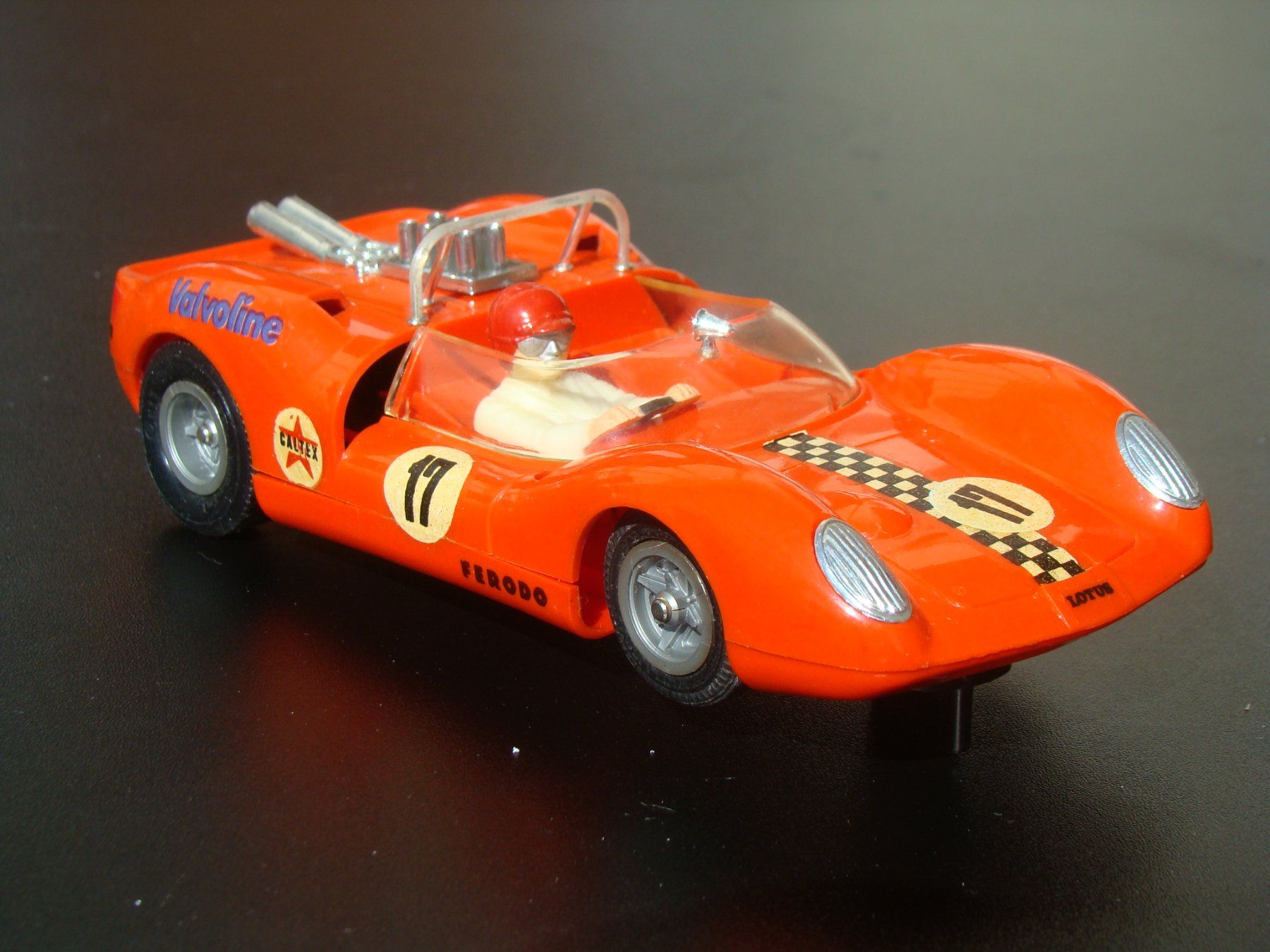 Lotus Modellini d'auto: Fleischmann Ford Lotus Type 49 orange cooles Rennauto 70er – Usato da Walzenhausen venduto da Vanquish711