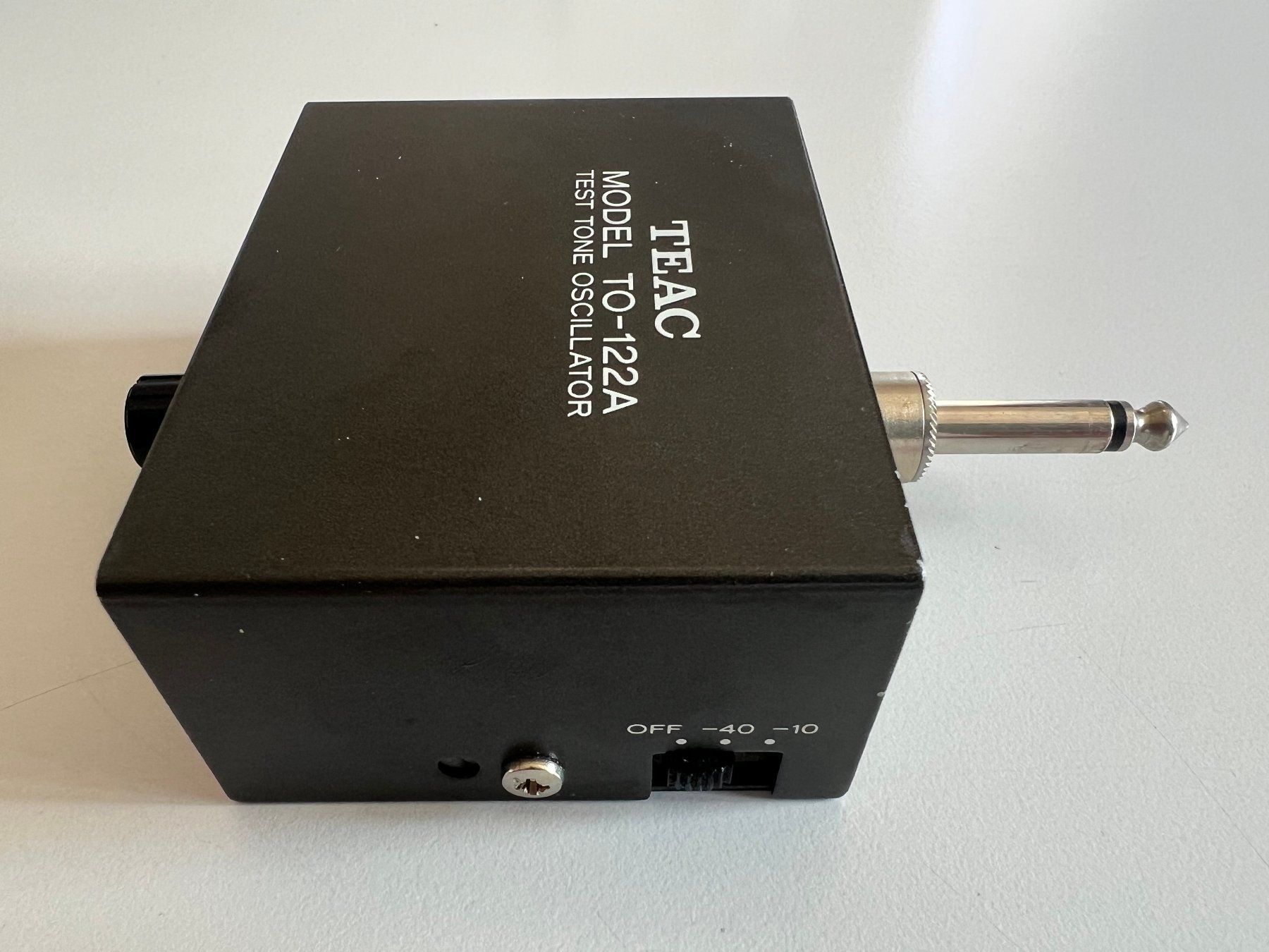 Instruments de musique: TEAC Model TO-122A Test ToneOscillator – D'occasion à Bazenheid par rue_6hcy 1