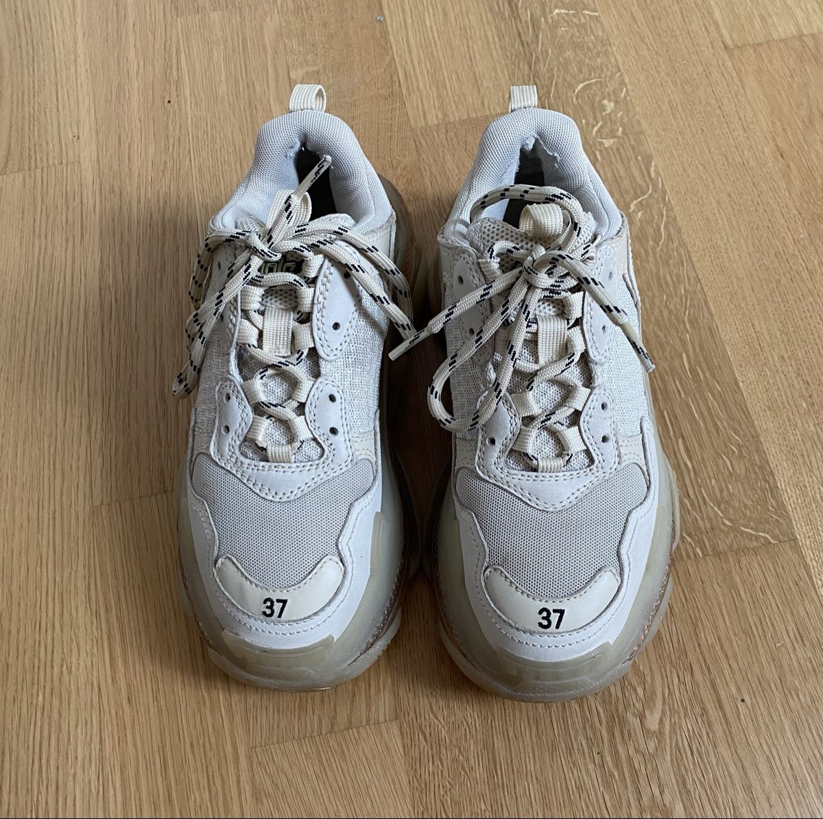 Scarpe da donna: Balenciaga Tripple S Sneaker – Usato da Rothenburg venduto da ali_887d 1